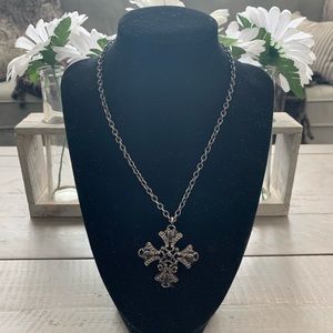 Steve Madden Necklace